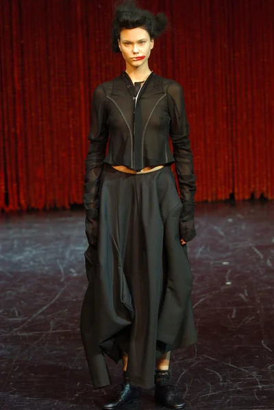 Look 27